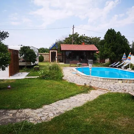 Little Oasis * Ezerets