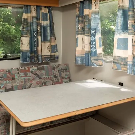 营地 Little Oasis Ezerets