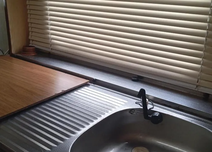 Little Oasis Ezerets