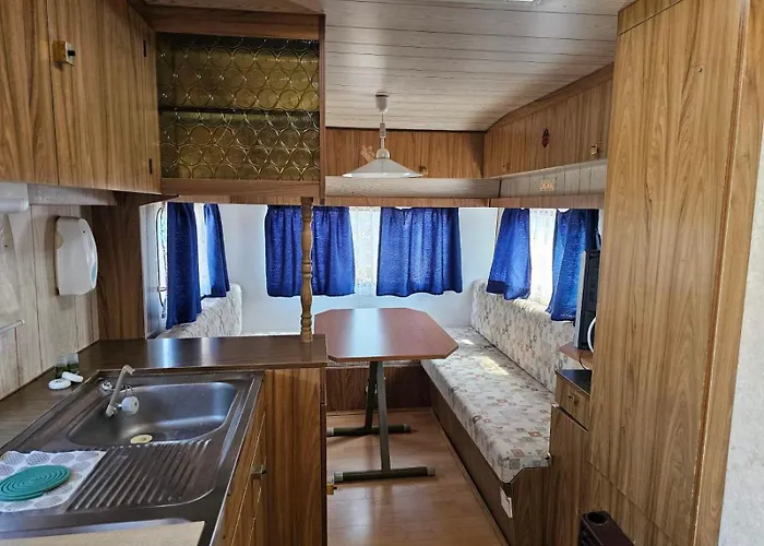 Little Oasis キャンプ場 *